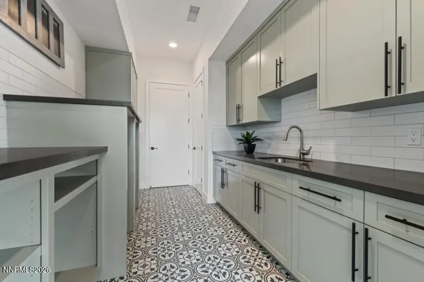 2250 Eagle Bend, Reno, Nevada 89523, 4 Bedrooms Bedrooms, ,6 BathroomsBathrooms,Residential,Residential,Eagle Bend,260002269