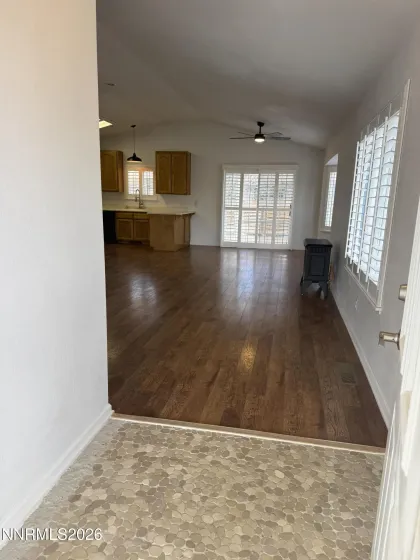 6 Emilio, Yerington, Nevada 89447, 2 Bedrooms Bedrooms, ,2 BathroomsBathrooms,Residential,Residential,Emilio,260002271