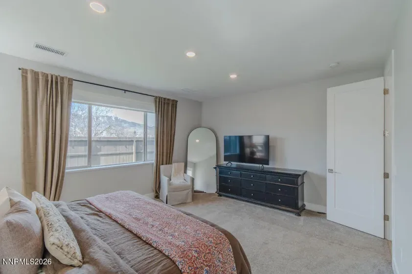 Downstairs primary bedroom