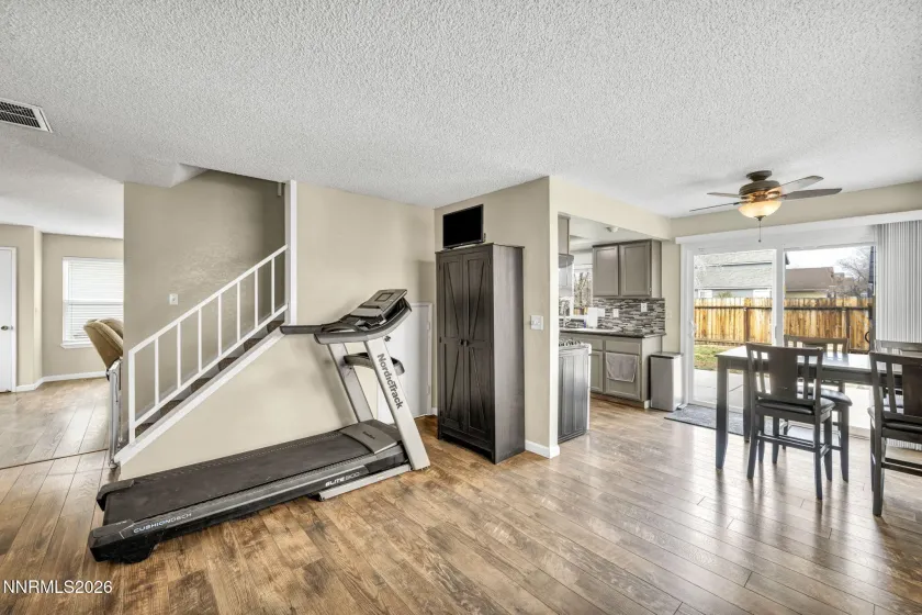 2140 Burnside, Sparks, Nevada 89434, 3 Bedrooms Bedrooms, ,3 BathroomsBathrooms,Residential,Residential,Burnside,260002275