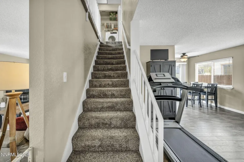 2140 Burnside, Sparks, Nevada 89434, 3 Bedrooms Bedrooms, ,3 BathroomsBathrooms,Residential,Residential,Burnside,260002275