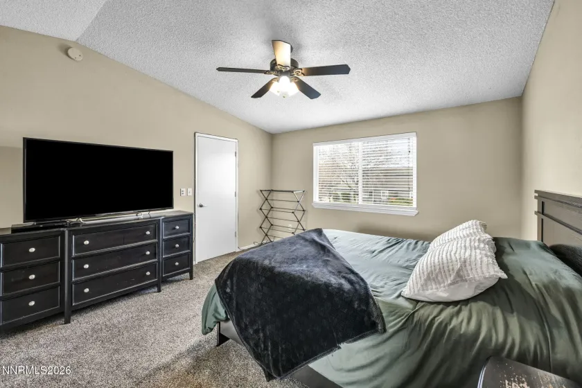 2140 Burnside, Sparks, Nevada 89434, 3 Bedrooms Bedrooms, ,3 BathroomsBathrooms,Residential,Residential,Burnside,260002275