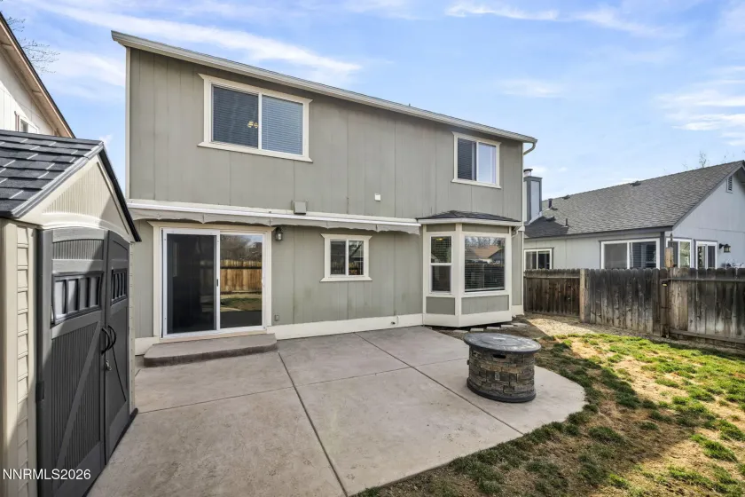 2140 Burnside, Sparks, Nevada 89434, 3 Bedrooms Bedrooms, ,3 BathroomsBathrooms,Residential,Residential,Burnside,260002275