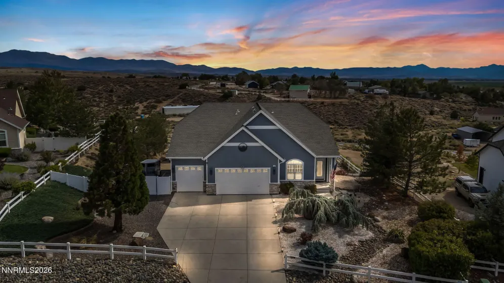 1688 Chiquita, Minden, Nevada 89423, 4 Bedrooms Bedrooms, ,4 BathroomsBathrooms,Residential,Residential,Chiquita,260002276