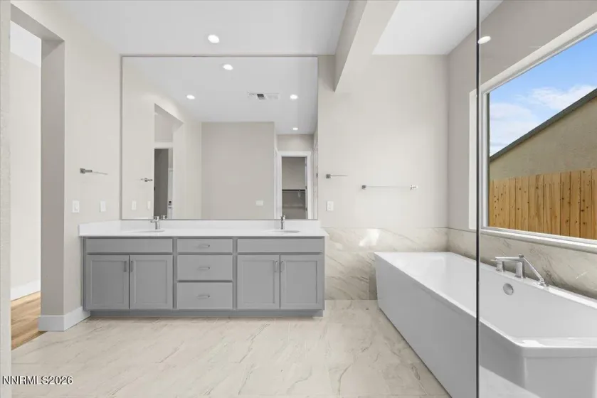 2982 Saddle Peak, Reno, Nevada 89521, 3 Bedrooms Bedrooms, ,4 BathroomsBathrooms,Residential,Residential,Saddle Peak,260002274