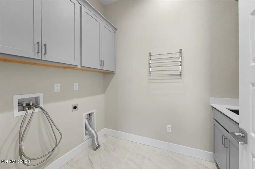 2982 Saddle Peak, Reno, Nevada 89521, 3 Bedrooms Bedrooms, ,4 BathroomsBathrooms,Residential,Residential,Saddle Peak,260002274