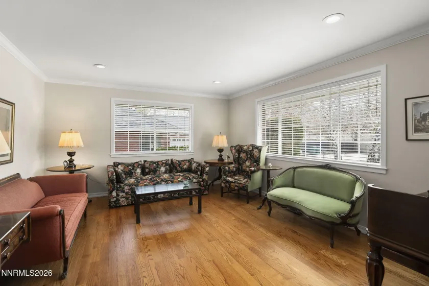 2303 Queen Anne, Reno, Nevada 89509, 4 Bedrooms Bedrooms, ,3 BathroomsBathrooms,Residential,Residential,Queen Anne,260002287