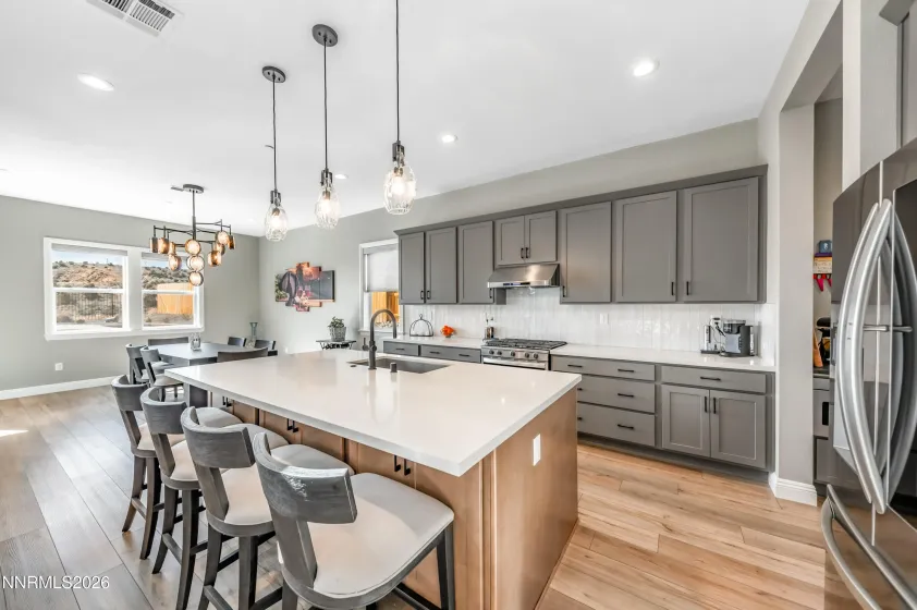 2164 Kinglet, Spanish Springs, Nevada 89441, 4 Bedrooms Bedrooms, ,4 BathroomsBathrooms,Residential,Residential,Kinglet,260002289