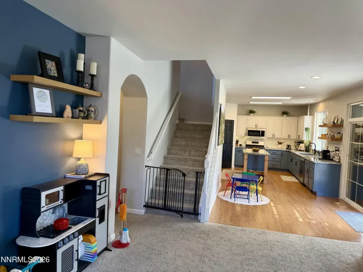 2199 Lucca, Sparks, Nevada 89434, 4 Bedrooms Bedrooms, ,3 BathroomsBathrooms,Residential,Residential,Lucca,260002291