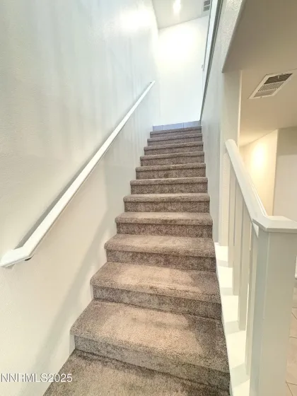 664 Vetiver, Henderson, Nevada 89015, 3 Bedrooms Bedrooms, ,2 BathroomsBathrooms,Residential,Residential,Vetiver,250059175