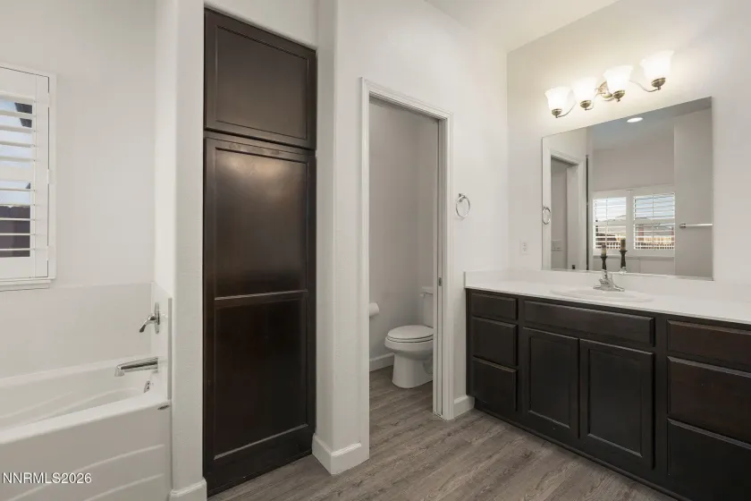 2278 Hayfield, Fernley, Nevada 89408, 3 Bedrooms Bedrooms, ,2 BathroomsBathrooms,Residential,Residential,Hayfield,260002294