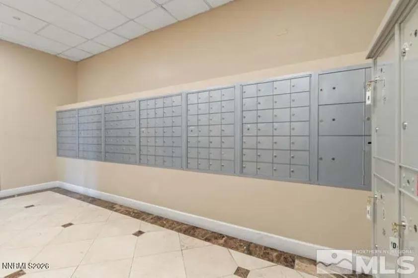 450 Arlington, Reno, Nevada 89503, 1 Bedroom Bedrooms, ,1 BathroomBathrooms,Residential,Residential,Arlington,260002296