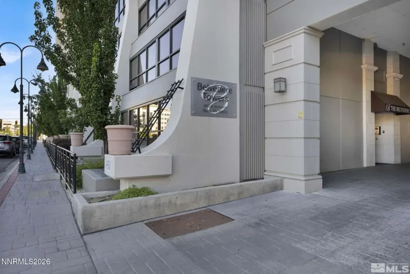 450 Arlington, Reno, Nevada 89503, 1 Bedroom Bedrooms, ,1 BathroomBathrooms,Residential,Residential,Arlington,260002296