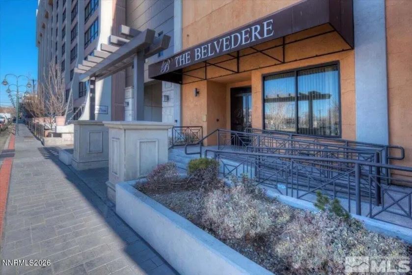 450 Arlington, Reno, Nevada 89503, 1 Bedroom Bedrooms, ,1 BathroomBathrooms,Residential,Residential,Arlington,260002296