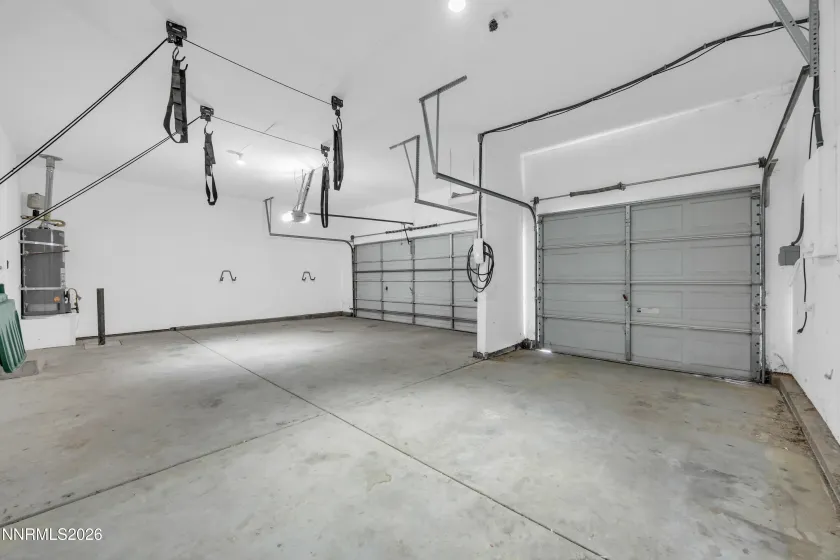 1982 Rawles, Fernley, Nevada 89408, 4 Bedrooms Bedrooms, ,2 BathroomsBathrooms,Residential,Residential,Rawles,260002297