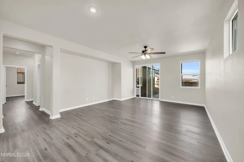 1982 Rawles, Fernley, Nevada 89408, 4 Bedrooms Bedrooms, ,2 BathroomsBathrooms,Residential,Residential,Rawles,260002297