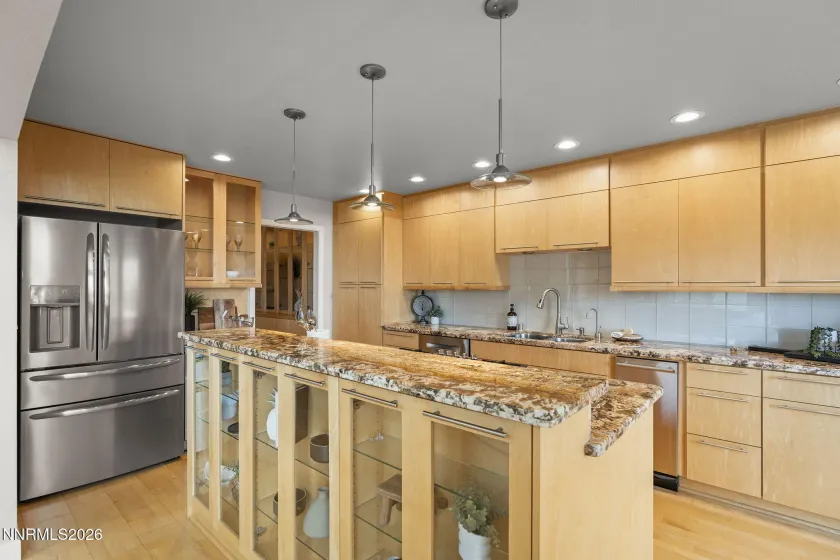 2630 Rockview, Reno, Nevada 89519, 3 Bedrooms Bedrooms, ,3 BathroomsBathrooms,Residential,Residential,Rockview,260002301