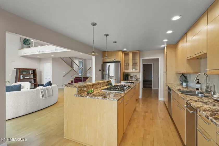 2630 Rockview, Reno, Nevada 89519, 3 Bedrooms Bedrooms, ,3 BathroomsBathrooms,Residential,Residential,Rockview,260002301