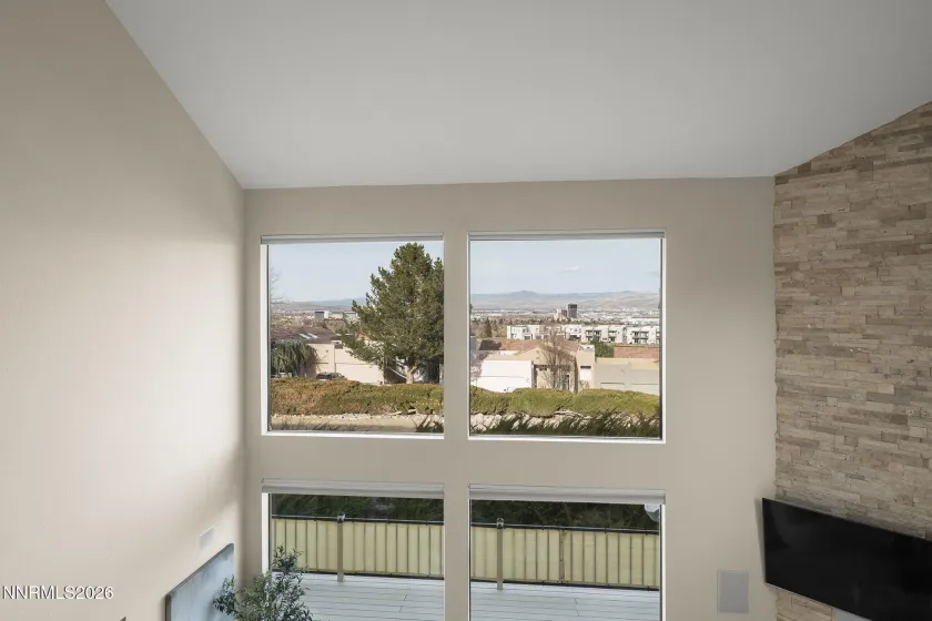 2630 Rockview, Reno, Nevada 89519, 3 Bedrooms Bedrooms, ,3 BathroomsBathrooms,Residential,Residential,Rockview,260002301