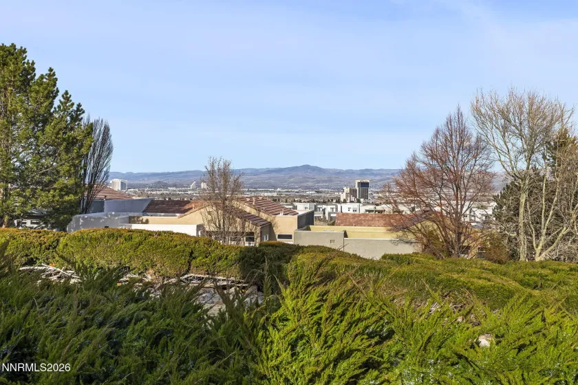 2630 Rockview, Reno, Nevada 89519, 3 Bedrooms Bedrooms, ,3 BathroomsBathrooms,Residential,Residential,Rockview,260002301