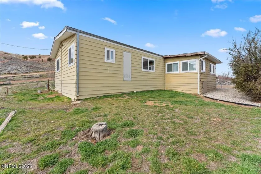 384 Loster, Sun Valley, Nevada 89433, 3 Bedrooms Bedrooms, ,2 BathroomsBathrooms,Residential,Residential,Loster,260002302