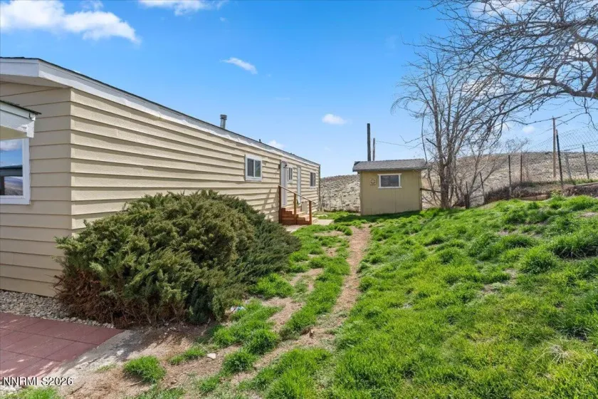 384 Loster, Sun Valley, Nevada 89433, 3 Bedrooms Bedrooms, ,2 BathroomsBathrooms,Residential,Residential,Loster,260002302