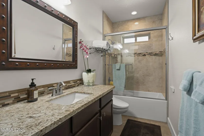 404 Chianti, Dayton, Nevada 89403, 3 Bedrooms Bedrooms, ,2 BathroomsBathrooms,Residential,Residential,Chianti,260002303