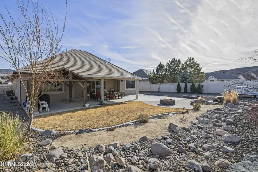 404 Chianti, Dayton, Nevada 89403, 3 Bedrooms Bedrooms, ,2 BathroomsBathrooms,Residential,Residential,Chianti,260002303