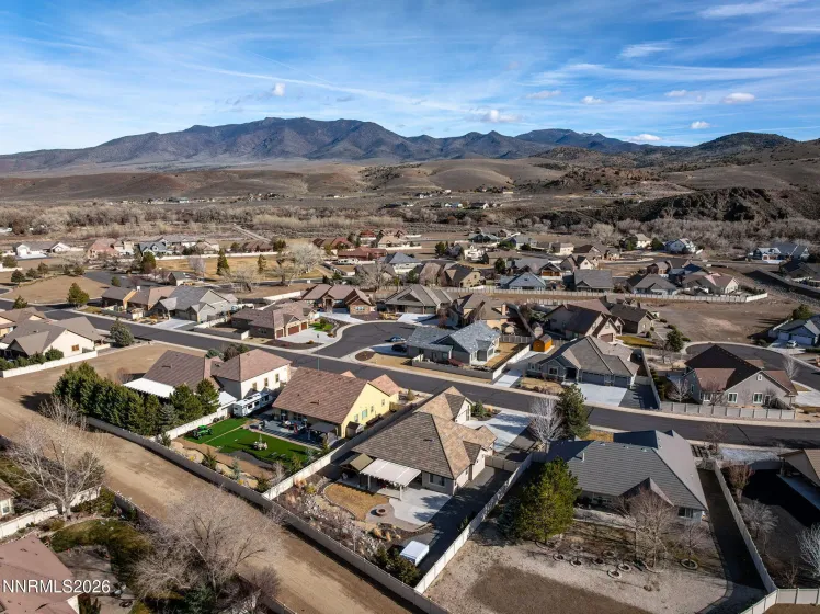 404 Chianti, Dayton, Nevada 89403, 3 Bedrooms Bedrooms, ,2 BathroomsBathrooms,Residential,Residential,Chianti,260002303