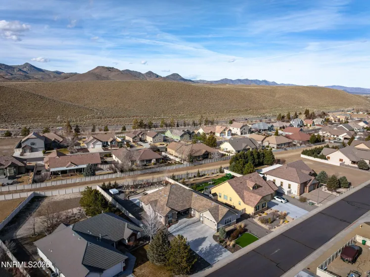 404 Chianti, Dayton, Nevada 89403, 3 Bedrooms Bedrooms, ,2 BathroomsBathrooms,Residential,Residential,Chianti,260002303