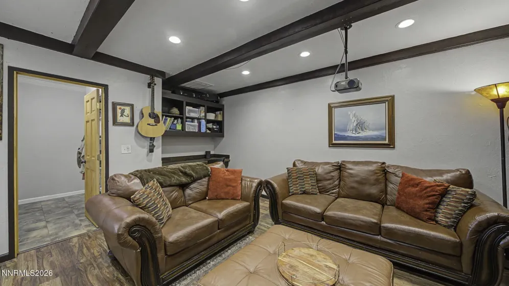 10585 Silver Knolls, Reno, Nevada 89508, 3 Bedrooms Bedrooms, ,2 BathroomsBathrooms,Residential,Residential,Silver Knolls,260002304