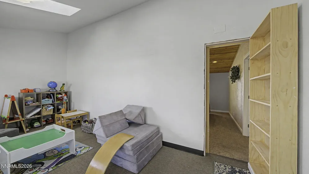 10585 Silver Knolls, Reno, Nevada 89508, 3 Bedrooms Bedrooms, ,2 BathroomsBathrooms,Residential,Residential,Silver Knolls,260002304