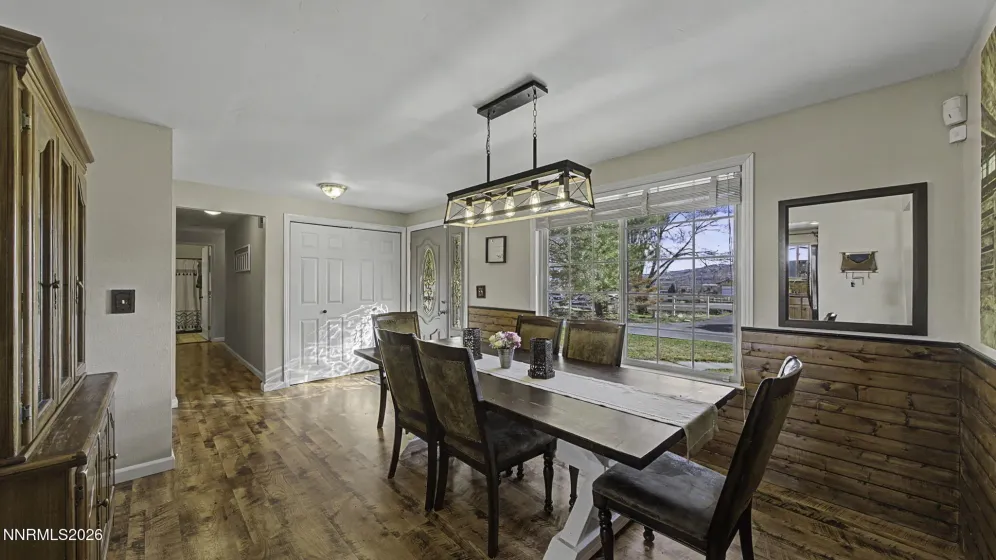 10585 Silver Knolls, Reno, Nevada 89508, 3 Bedrooms Bedrooms, ,2 BathroomsBathrooms,Residential,Residential,Silver Knolls,260002304