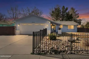 2945 Santa Ana, Reno, Nevada 89502, 3 Bedrooms Bedrooms, ,2 BathroomsBathrooms,Residential,Residential,Santa Ana,260002310