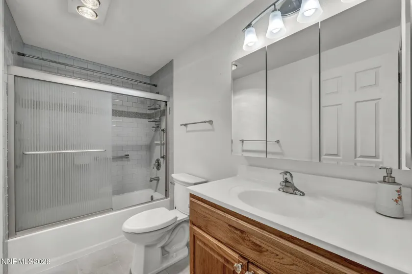 2945 Santa Ana, Reno, Nevada 89502, 3 Bedrooms Bedrooms, ,2 BathroomsBathrooms,Residential,Residential,Santa Ana,260002310