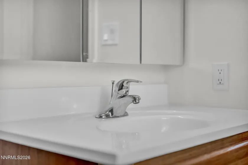 2945 Santa Ana, Reno, Nevada 89502, 3 Bedrooms Bedrooms, ,2 BathroomsBathrooms,Residential,Residential,Santa Ana,260002310