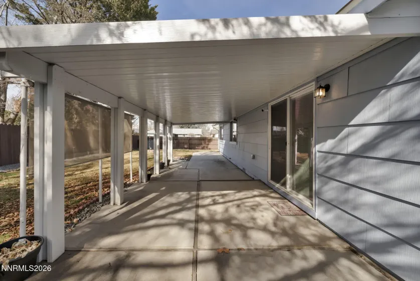 2945 Santa Ana, Reno, Nevada 89502, 3 Bedrooms Bedrooms, ,2 BathroomsBathrooms,Residential,Residential,Santa Ana,260002310