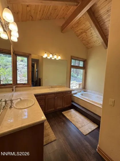 1119 Lucerne, Incline Village, Nevada 89451, 4 Bedrooms Bedrooms, ,4 BathroomsBathrooms,Residential,Residential,Lucerne,260002305