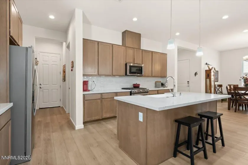 2305 Jagged Peak, Sparks, Nevada 89436, 2 Bedrooms Bedrooms, ,2 BathroomsBathrooms,Residential,Residential,Jagged Peak,260002311