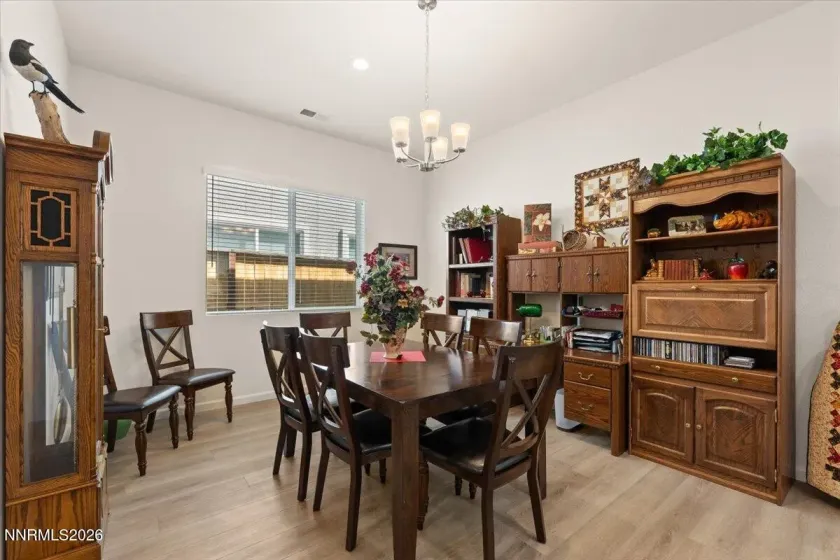 2305 Jagged Peak, Sparks, Nevada 89436, 2 Bedrooms Bedrooms, ,2 BathroomsBathrooms,Residential,Residential,Jagged Peak,260002311