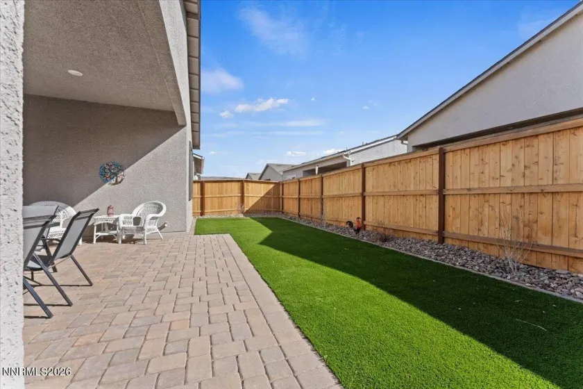 2305 Jagged Peak, Sparks, Nevada 89436, 2 Bedrooms Bedrooms, ,2 BathroomsBathrooms,Residential,Residential,Jagged Peak,260002311