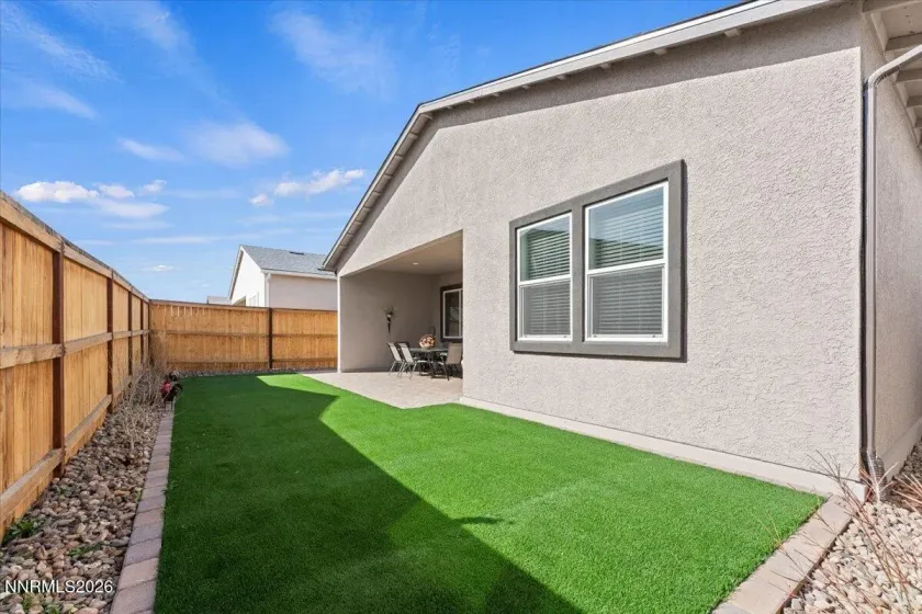 2305 Jagged Peak, Sparks, Nevada 89436, 2 Bedrooms Bedrooms, ,2 BathroomsBathrooms,Residential,Residential,Jagged Peak,260002311