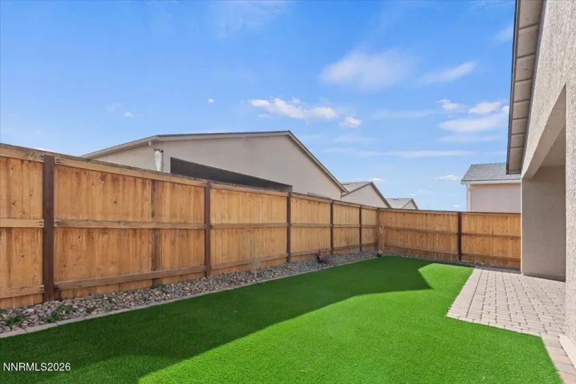 2305 Jagged Peak, Sparks, Nevada 89436, 2 Bedrooms Bedrooms, ,2 BathroomsBathrooms,Residential,Residential,Jagged Peak,260002311