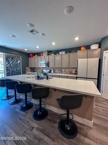 2352 Millville, Sparks, Nevada 89441, 4 Bedrooms Bedrooms, ,3 BathroomsBathrooms,Residential,Residential,Millville,260002314