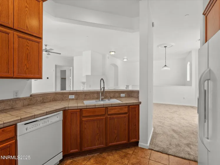 9900 Wilbur May Pkwy, Reno, Nevada 89521, 2 Bedrooms Bedrooms, ,2 BathroomsBathrooms,Residential,Residential,Wilbur May Pkwy,250055987