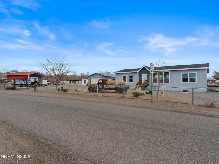5400 Navajo, Stagecoach, Nevada 89429, 3 Bedrooms Bedrooms, ,2 BathroomsBathrooms,Residential,Residential,Navajo,260002319