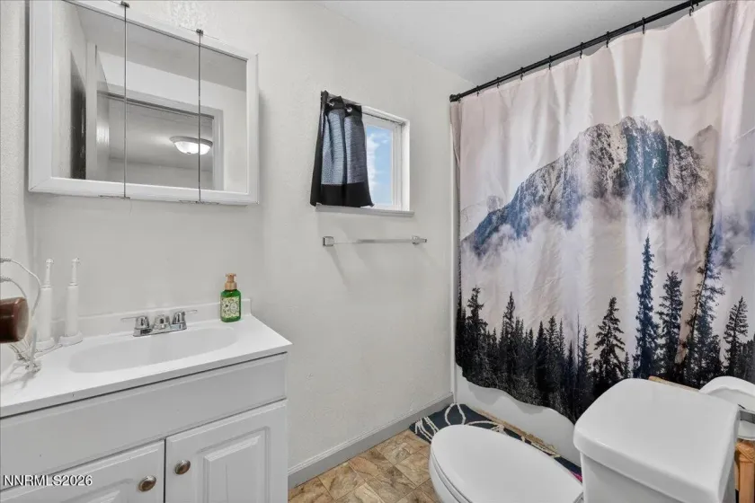 5607 Pearl, Sun Valley, Nevada 89433, 2 Bedrooms Bedrooms, ,2 BathroomsBathrooms,Residential,Residential,Pearl,260002320