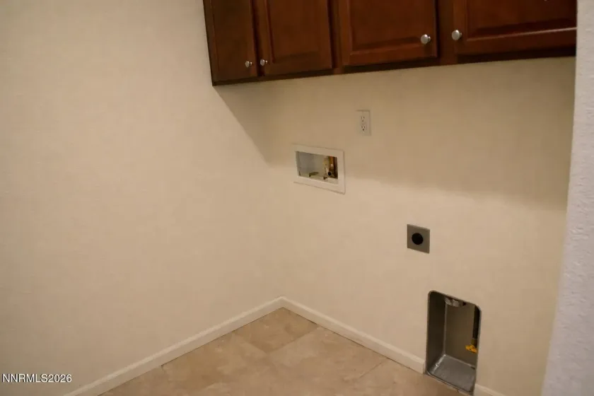 10855 Pebble Hill, Reno, Nevada 89521, 5 Bedrooms Bedrooms, ,3 BathroomsBathrooms,Residential,Residential,Pebble Hill,260002321