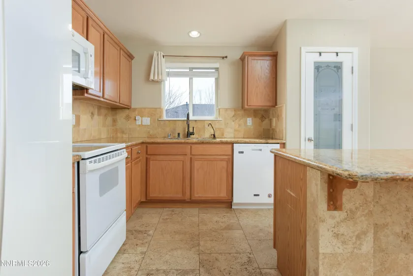 44 Conner, Gardnerville, Nevada 89410, 3 Bedrooms Bedrooms, ,2 BathroomsBathrooms,Residential,Residential,Conner,260002323