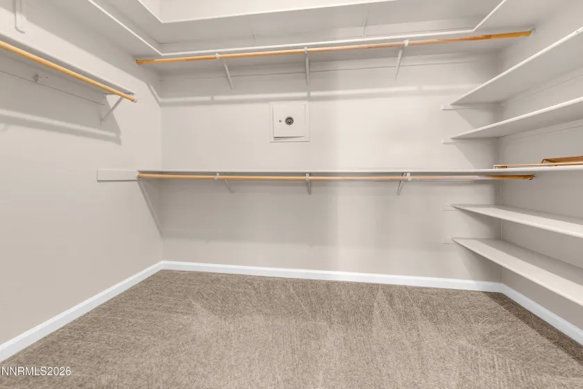 7964 Baleares, Sparks, Nevada 89436, 4 Bedrooms Bedrooms, ,2 BathroomsBathrooms,Residential,Residential,Baleares,260002325